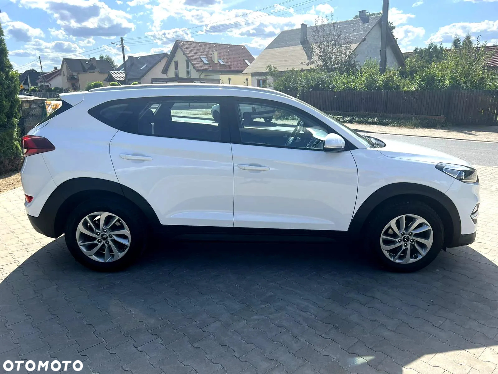 Hyundai Tucson 1.6 GDi 2WD Trend - 4