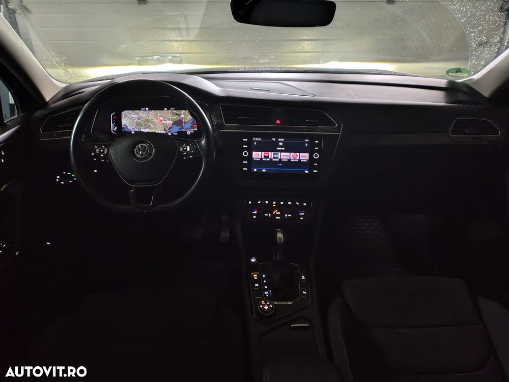 Volkswagen Tiguan - 29