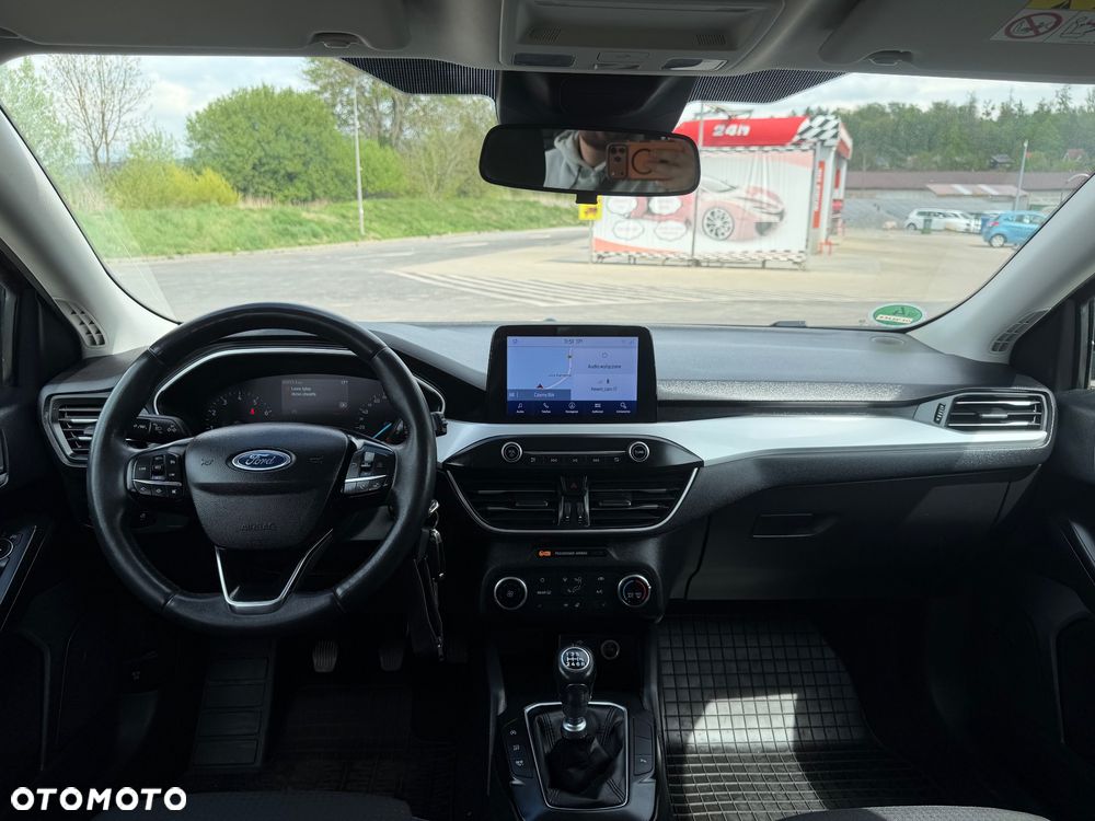 Ford Focus 1.0 EcoBoost Start-Stopp-System COOL&CONNECT DESIGN - 22