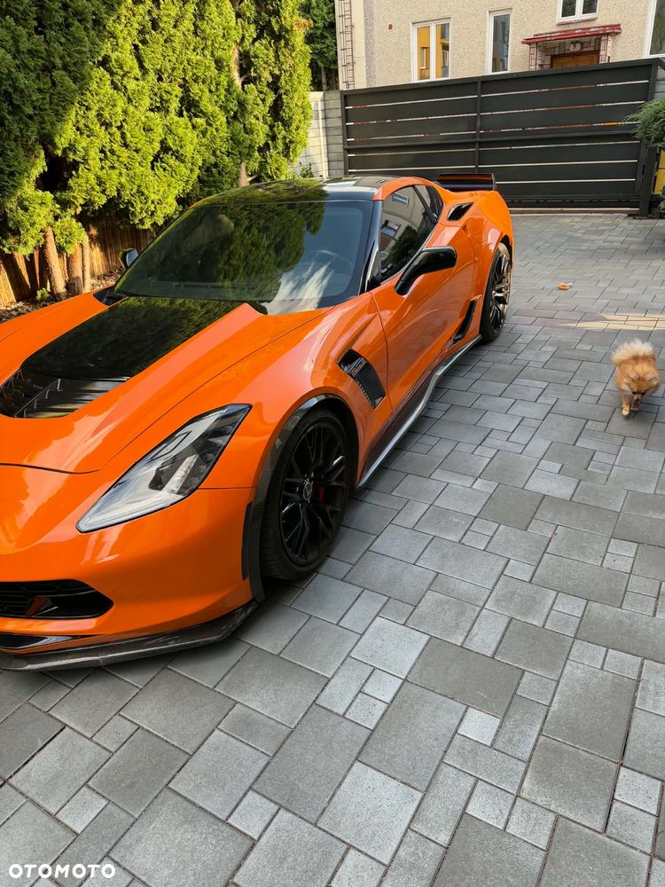 Chevrolet Corvette - 3