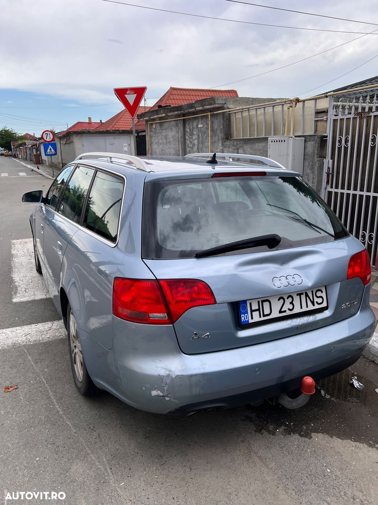 Audi A4 Limuzina - 3