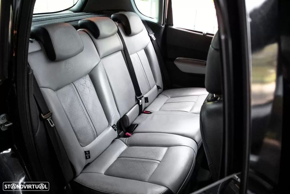 Peugeot 3008 1.6 HDi Roland Garros - 28