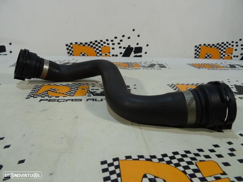 Tubo De Água Bmw 1 (F20)  7811129 04 / 781112904 / 130477 148378 10H - 5