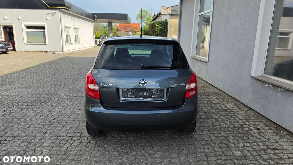 Skoda Fabia 1.2 HTP Ambition - 6