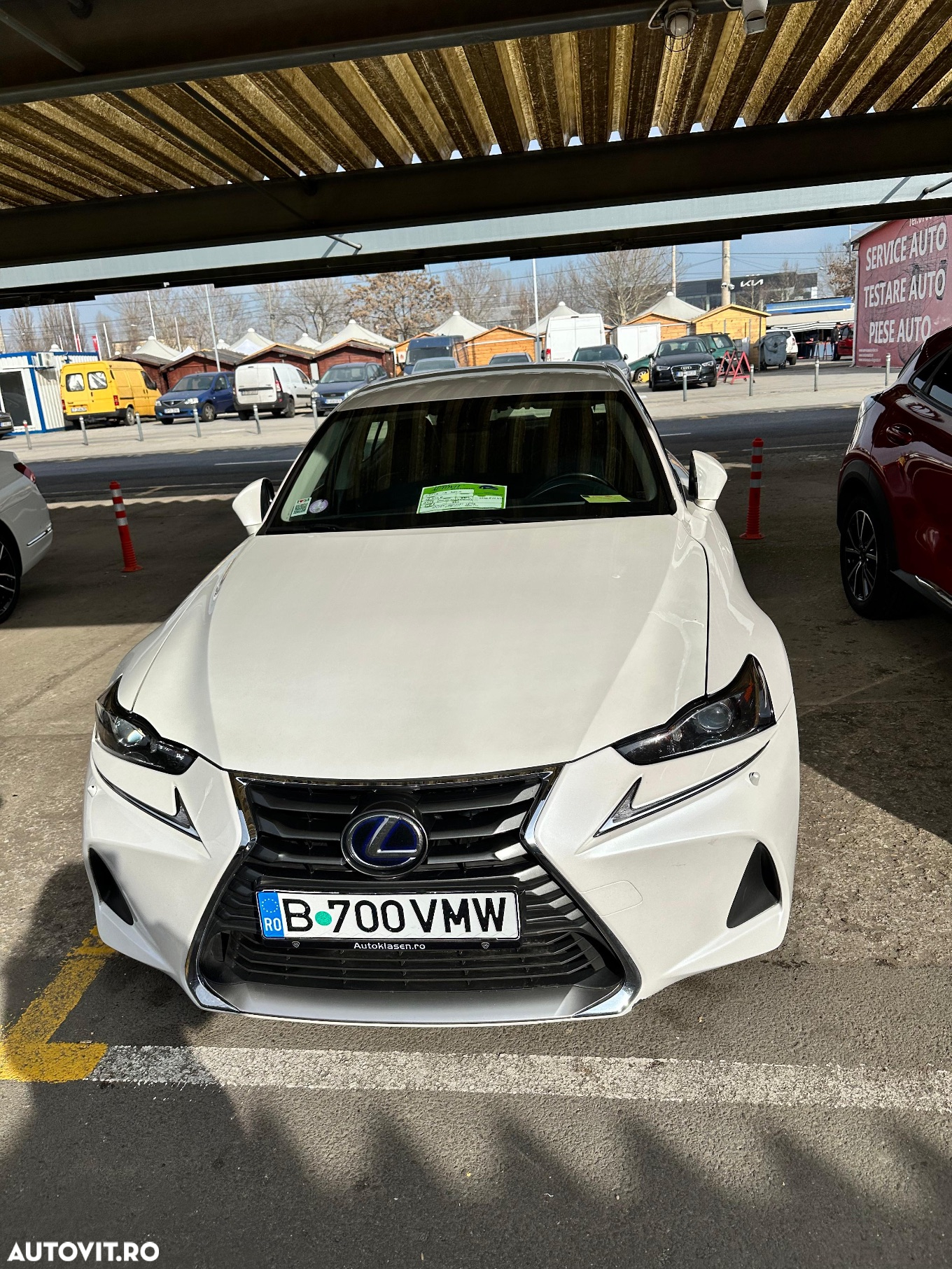 Lexus Seria IS 300h Aut. Business - 3