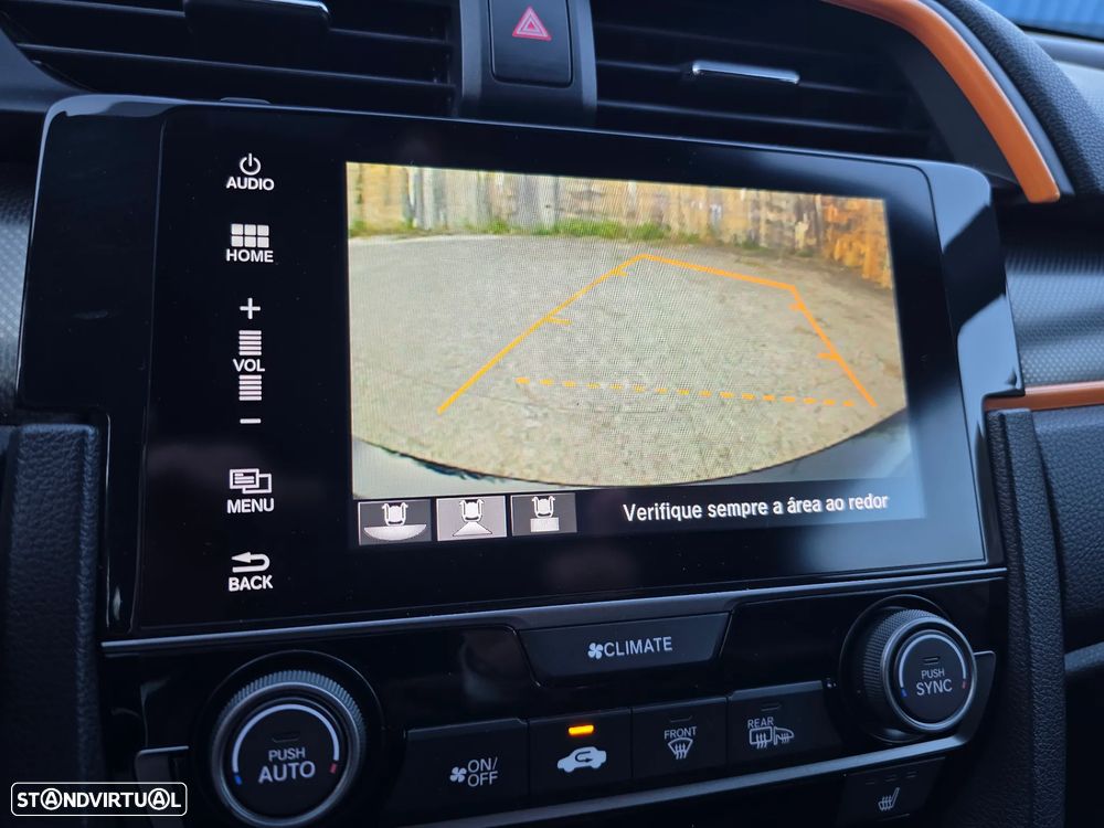 Honda Civic 1.0 i-VTEC Executive Premium - 19