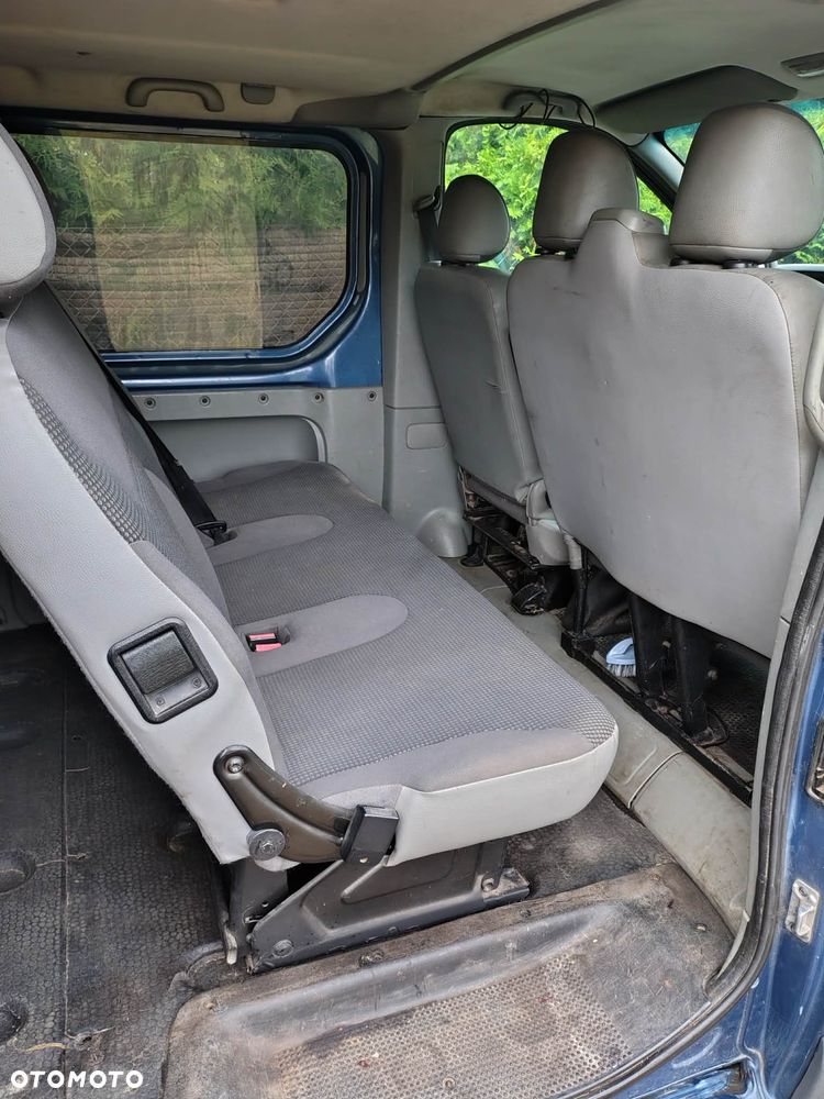 Opel Vivaro - 9