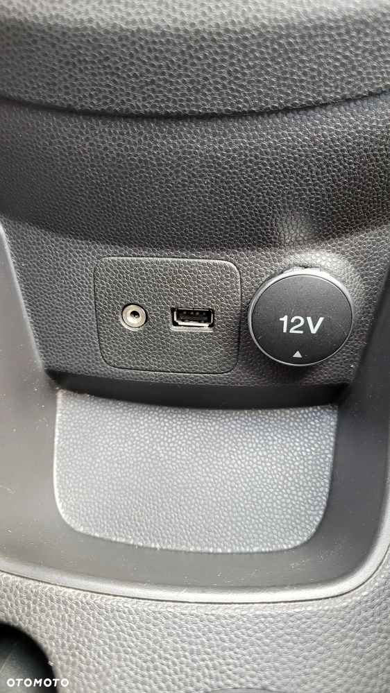 Ford Fiesta 1.25 Trend - 38