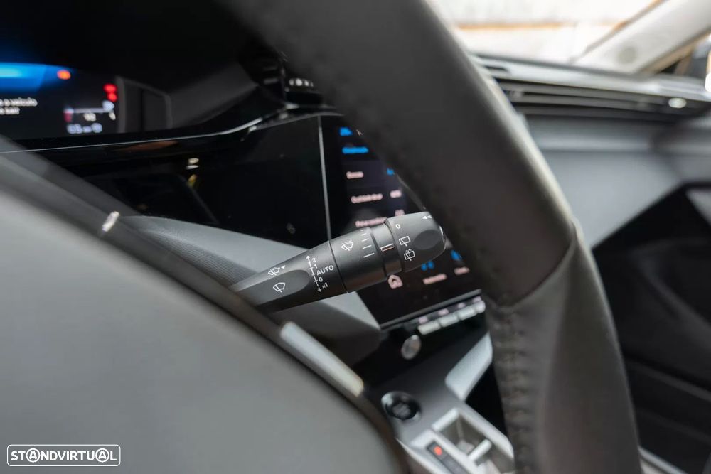 Peugeot 308 SW 1.6 Hybrid Allure Pack e-EAT8 - 20
