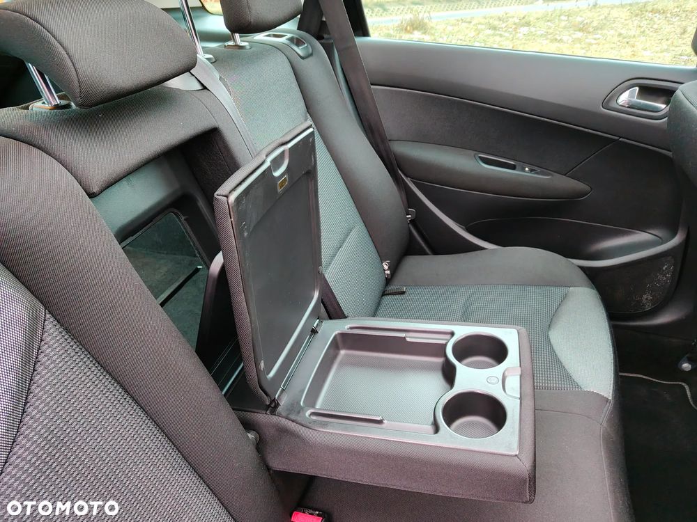 Peugeot 308 HDi FAP 110 EGS6 Business Line Niveau 1 - 21