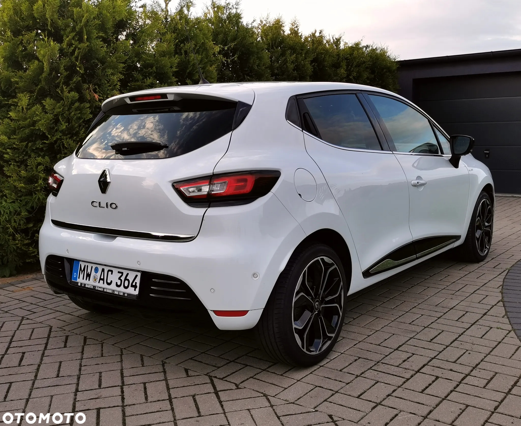 Renault Clio (Energy) TCe 90 Bose Edition - 9