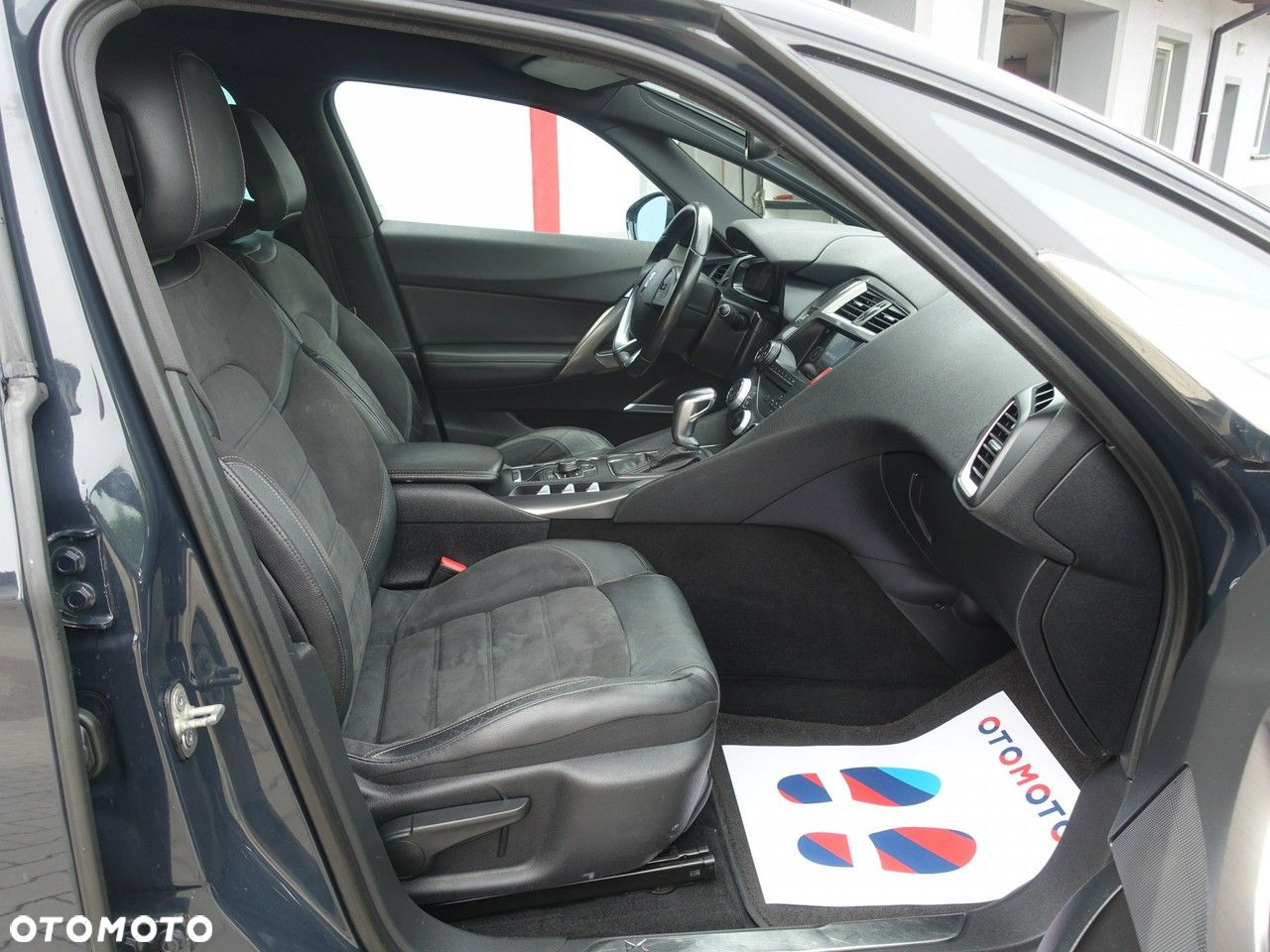DS Automobiles DS 5 - 15