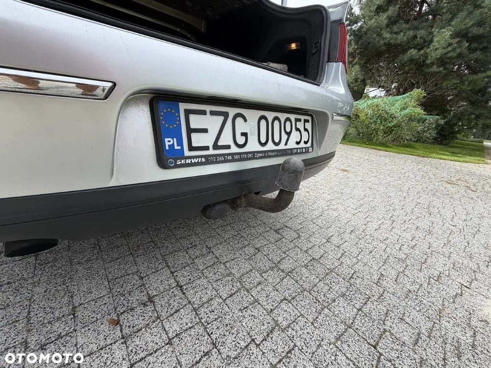 Volkswagen Passat - 8