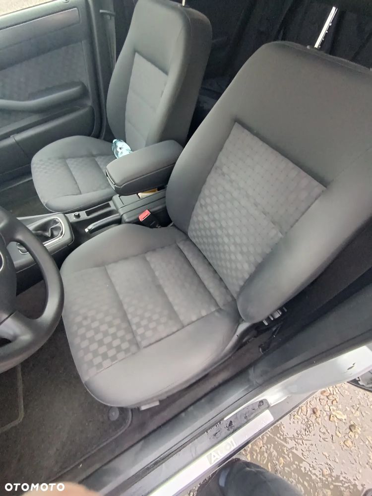 Hyundai i30 1.4 Classic + - 15