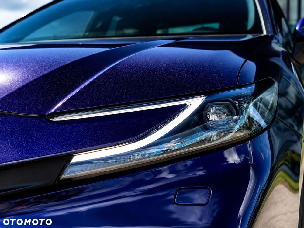 Toyota Camry - 11