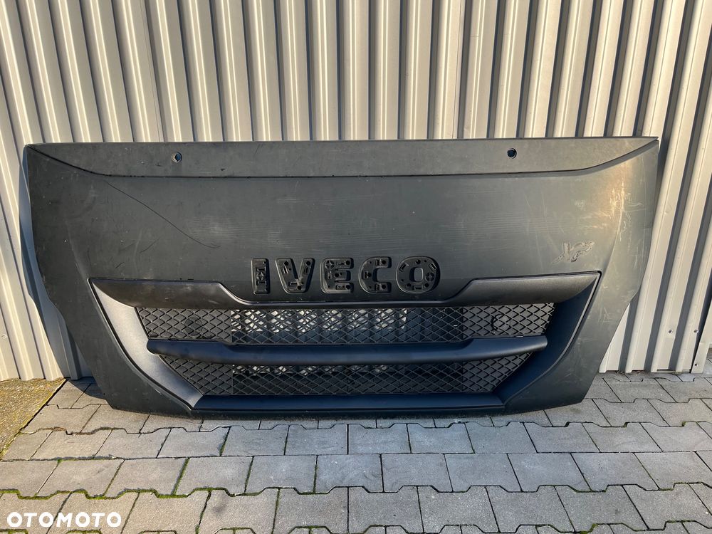 Maska Iveco Stralis euro 6 atrapa - 1