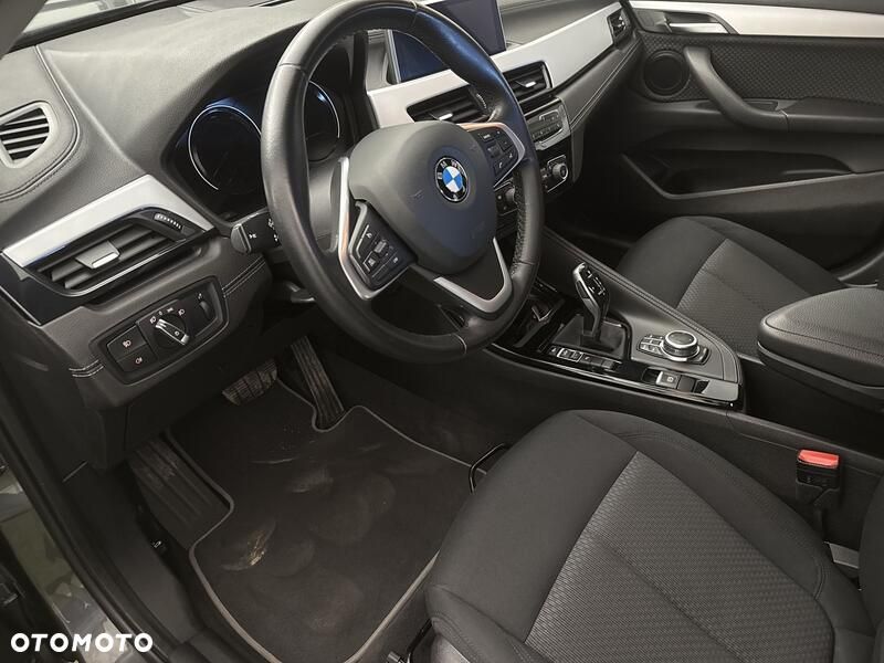BMW X2 sDrive18i - 10