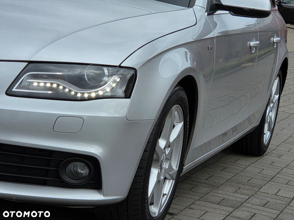 Audi A4 Avant 1.8 TFSI quattro Ambiente - 15