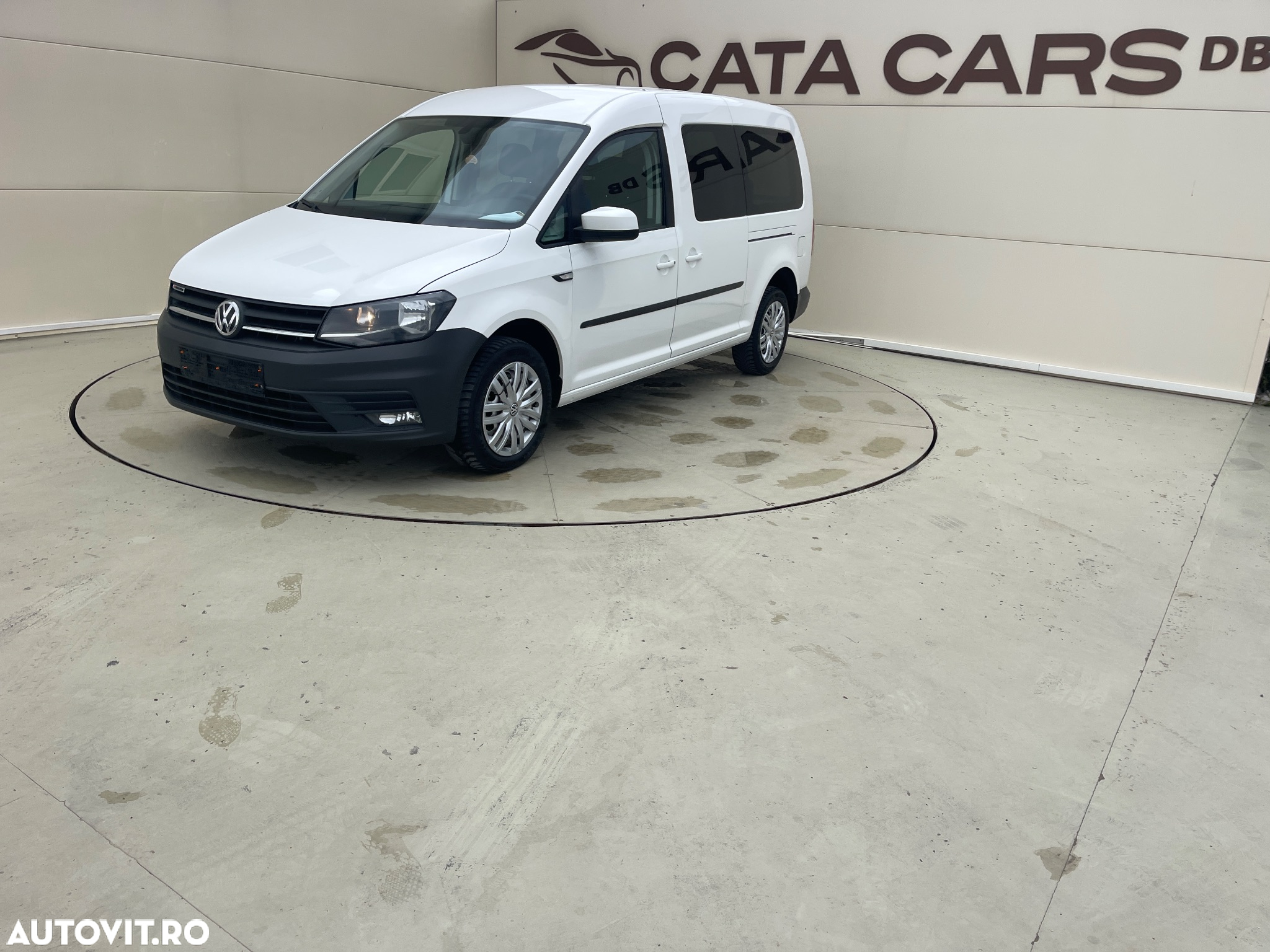 Volkswagen Caddy 2.0 TDI (7-Si.) 4MOTION Maxi Comfortline - 4