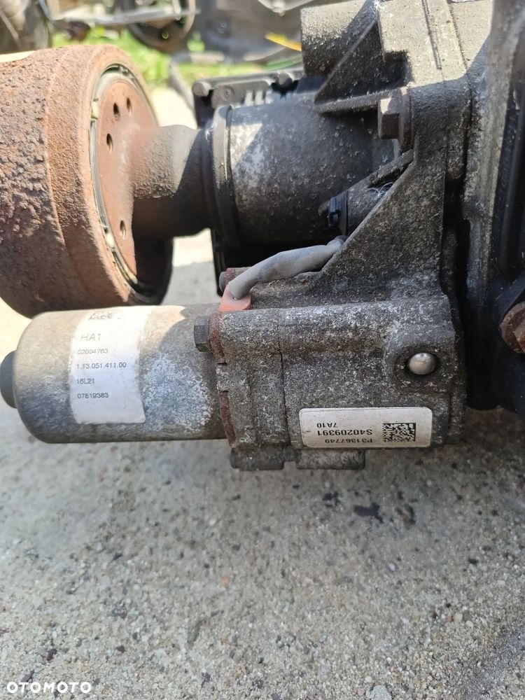 VOLVO XC60 I LIFT 2017R 2.4 D5 AWD  BELKA ZAWIESZENIA TYŁ KOMPLETNA DYFER P1216688 - 7