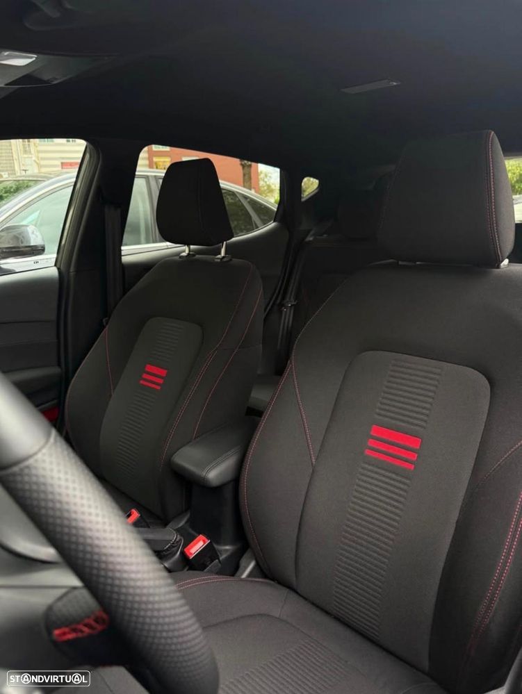 Ford Fiesta - 9