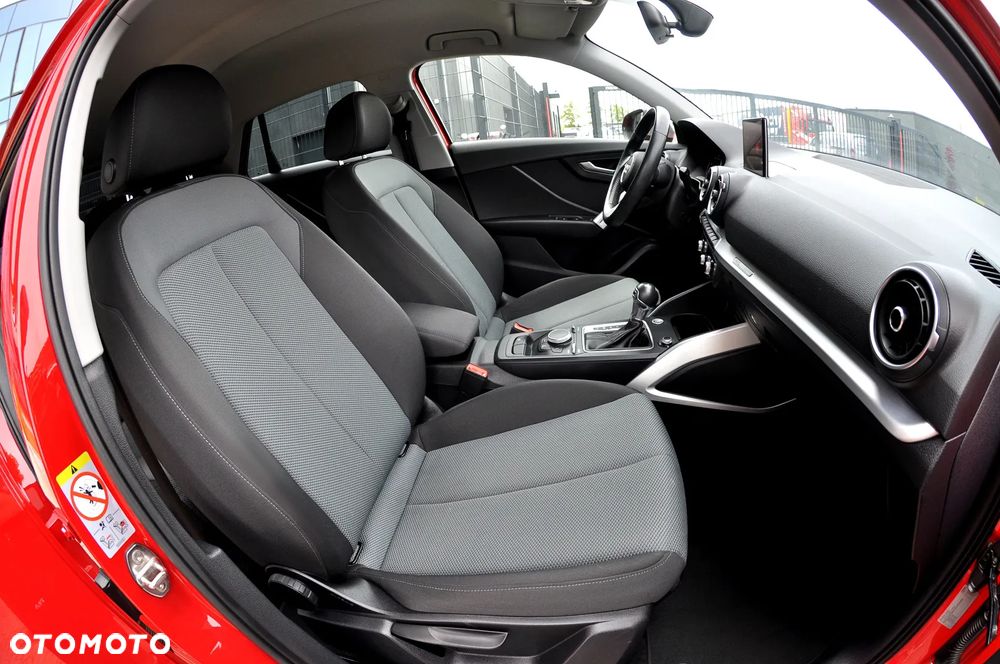Audi Q2 35 TDI S tronic S line - 23