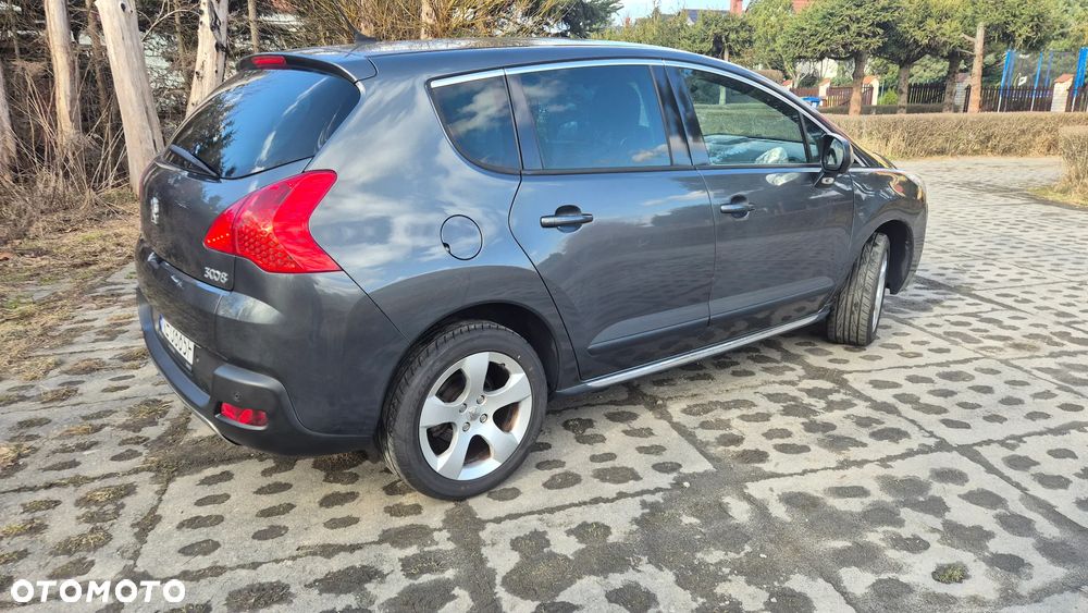 Peugeot 3008 1.6 HDi Premium - 9