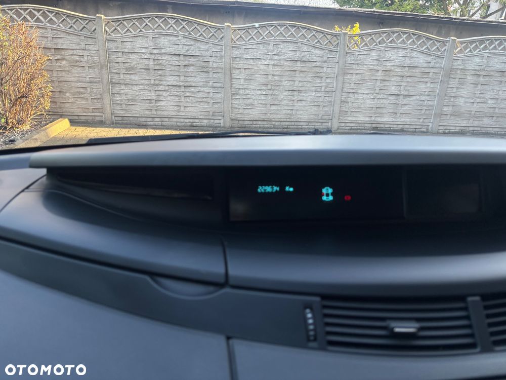 Renault Espace 2.0 dCi Privilege - 19