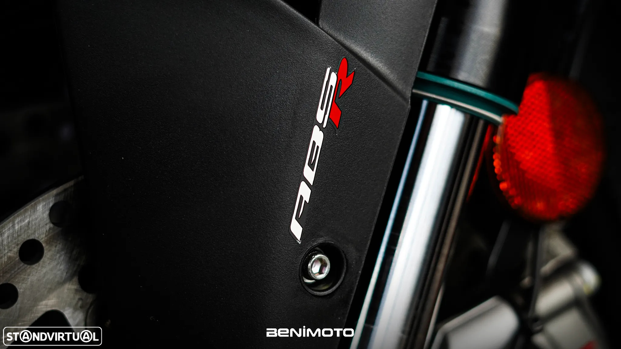 MV Agusta Brutale 1000 RR - 7