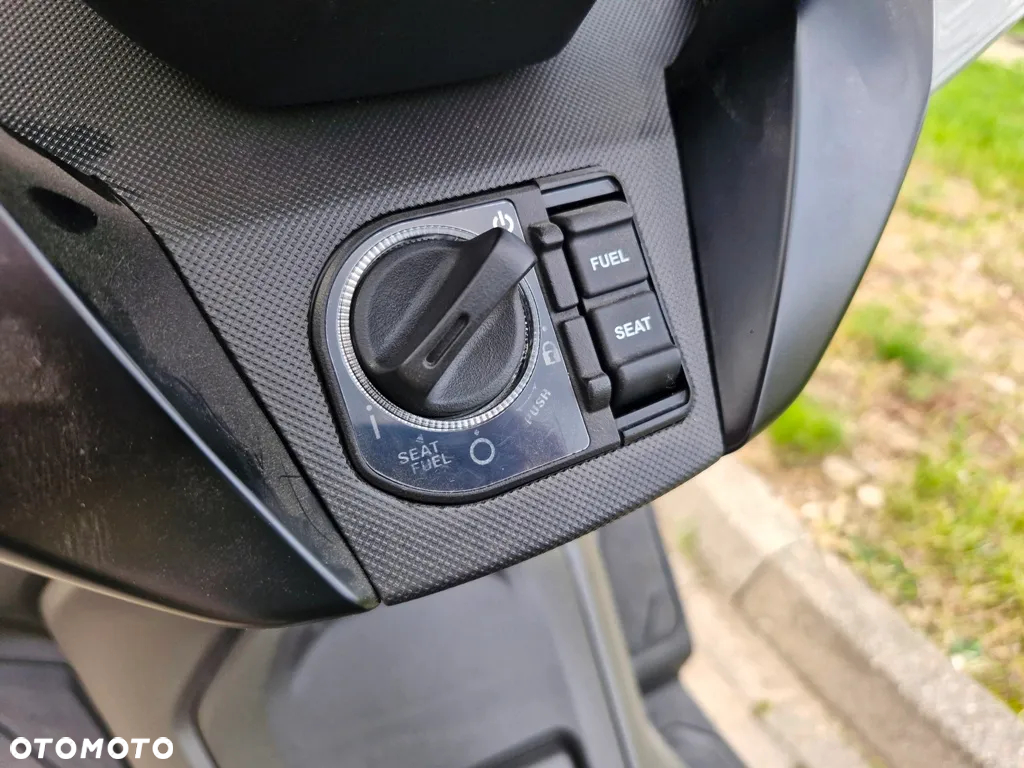Honda NSS - 6