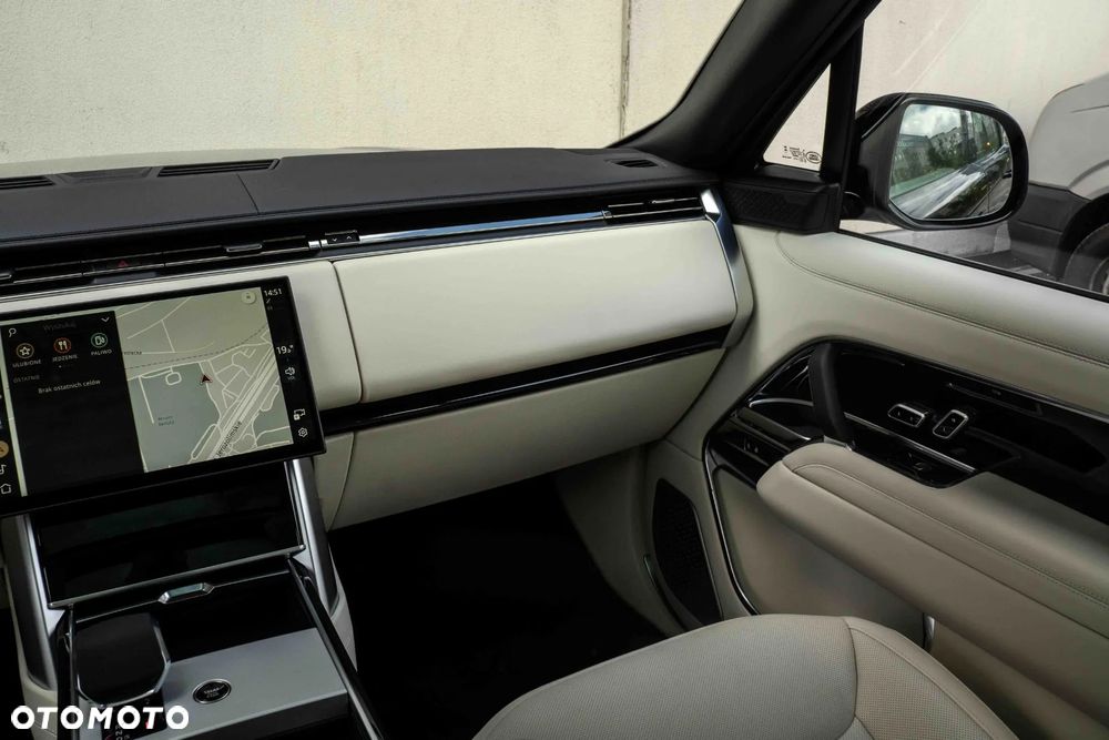 Land Rover Range Rover 4.4 V8 P535 Autobiography - 27