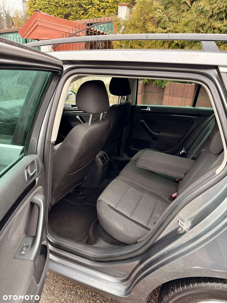 Volkswagen Golf Variant 2.0 TDI DPF Style - 13