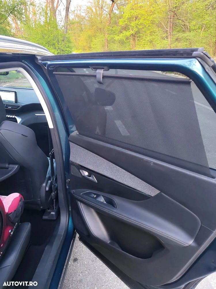 Peugeot 5008 BlueHDI 130 EAT8 Allure - 22