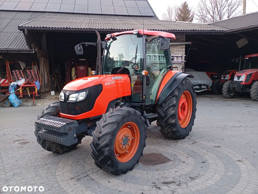 Kubota M9540 - 1
