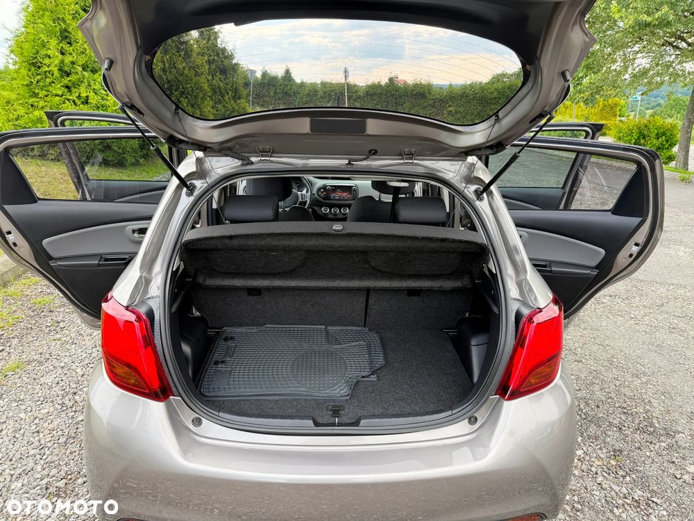 Toyota Yaris 1.33 Premium - 15