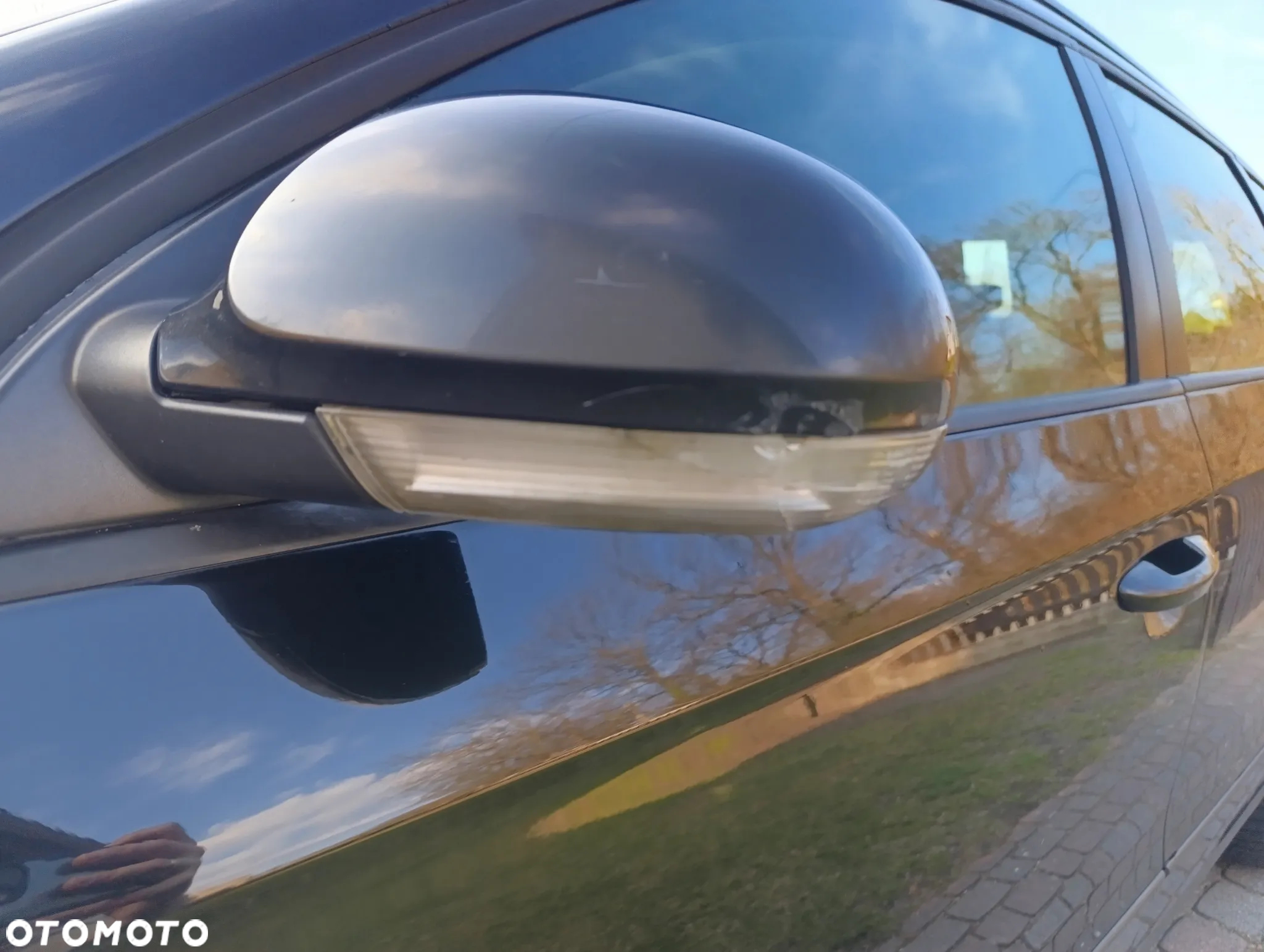 Volkswagen Passat 2.0 TDI Comfortline DSG - 8