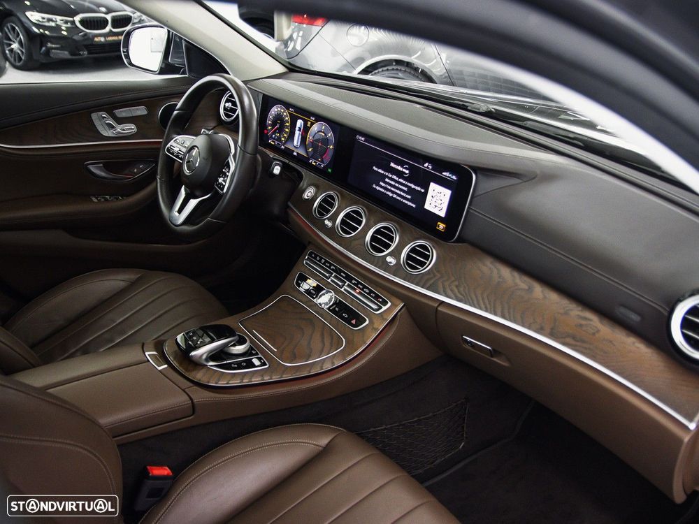 Mercedes-Benz E 220 d 4-Matic All Terrain Avantgarde + - 24