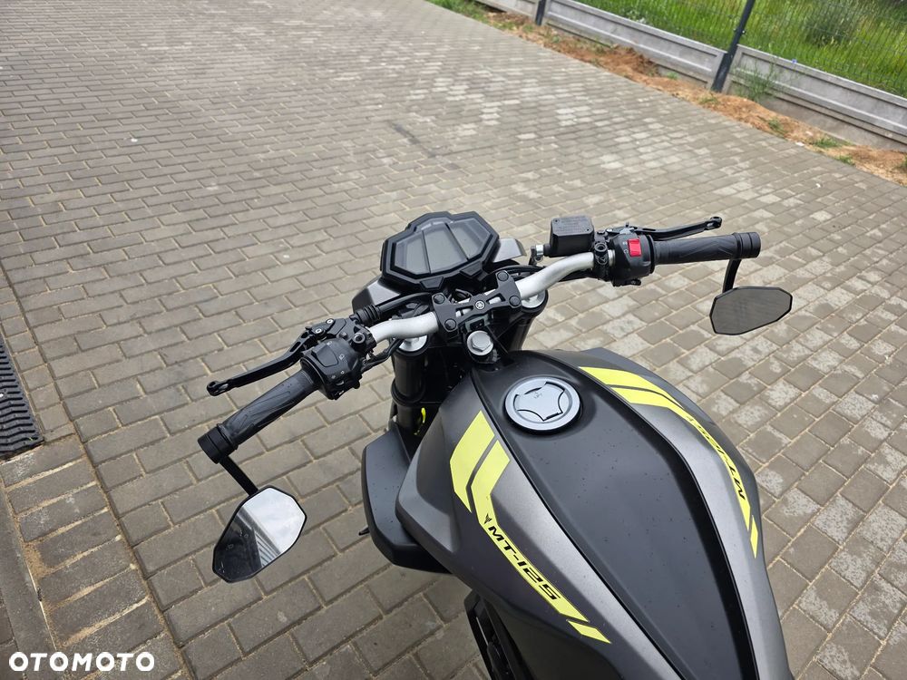Yamaha MT - 29
