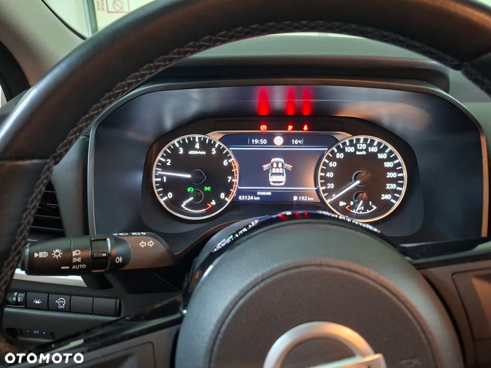 Nissan Qashqai 1.3 DIG-T Acenta - 12
