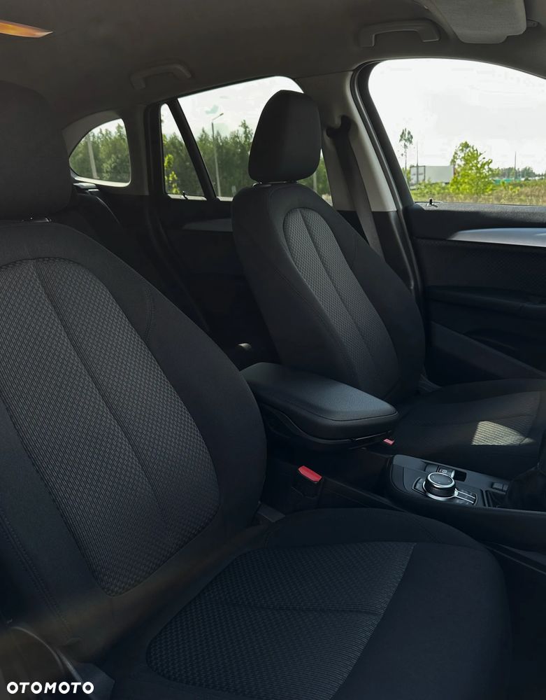 BMW X1 xDrive25e Sport Line - 30