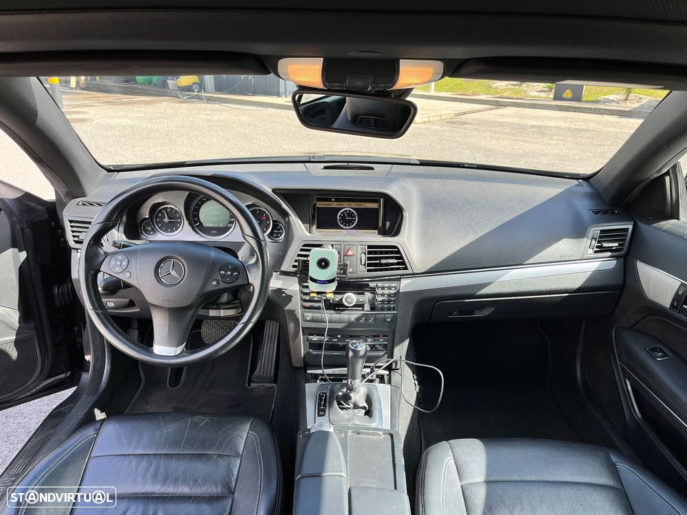 Mercedes-Benz E 220 CDI Avantgarde Aut. - 12