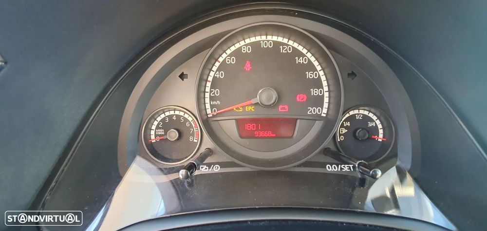 VW Up! 1.0 BlueMotion Move - 21