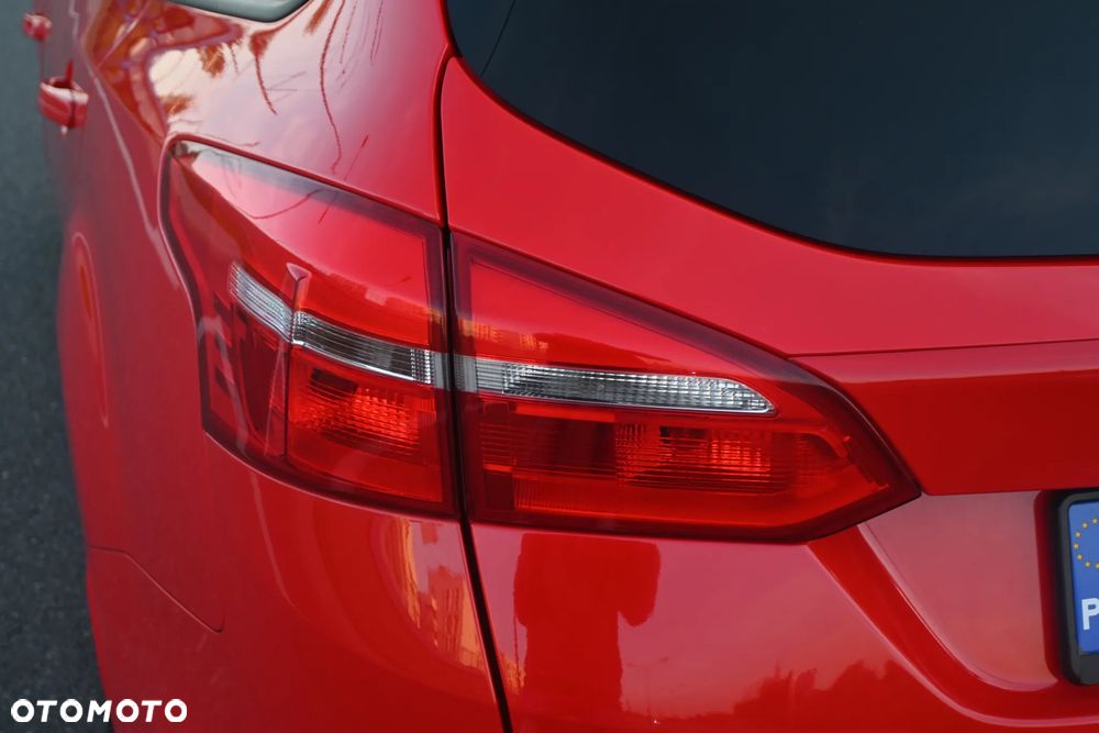 Ford Focus 2.0 TDCi ST-Line Red ASS - 17