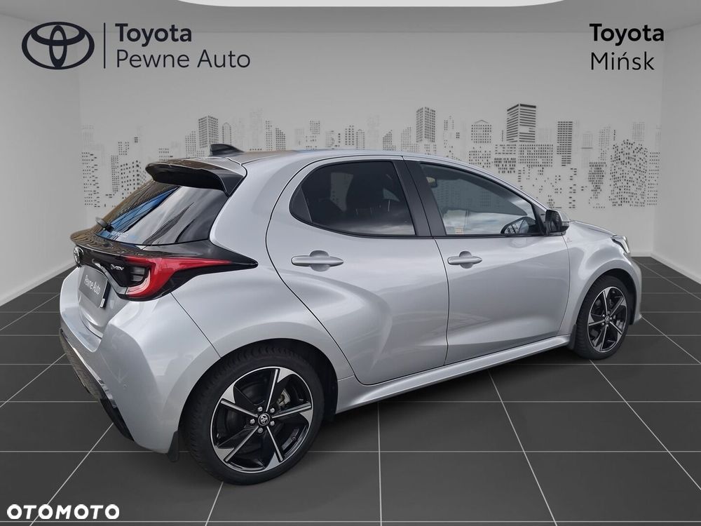 Toyota Yaris Hybrid 1.5 Executive - 6