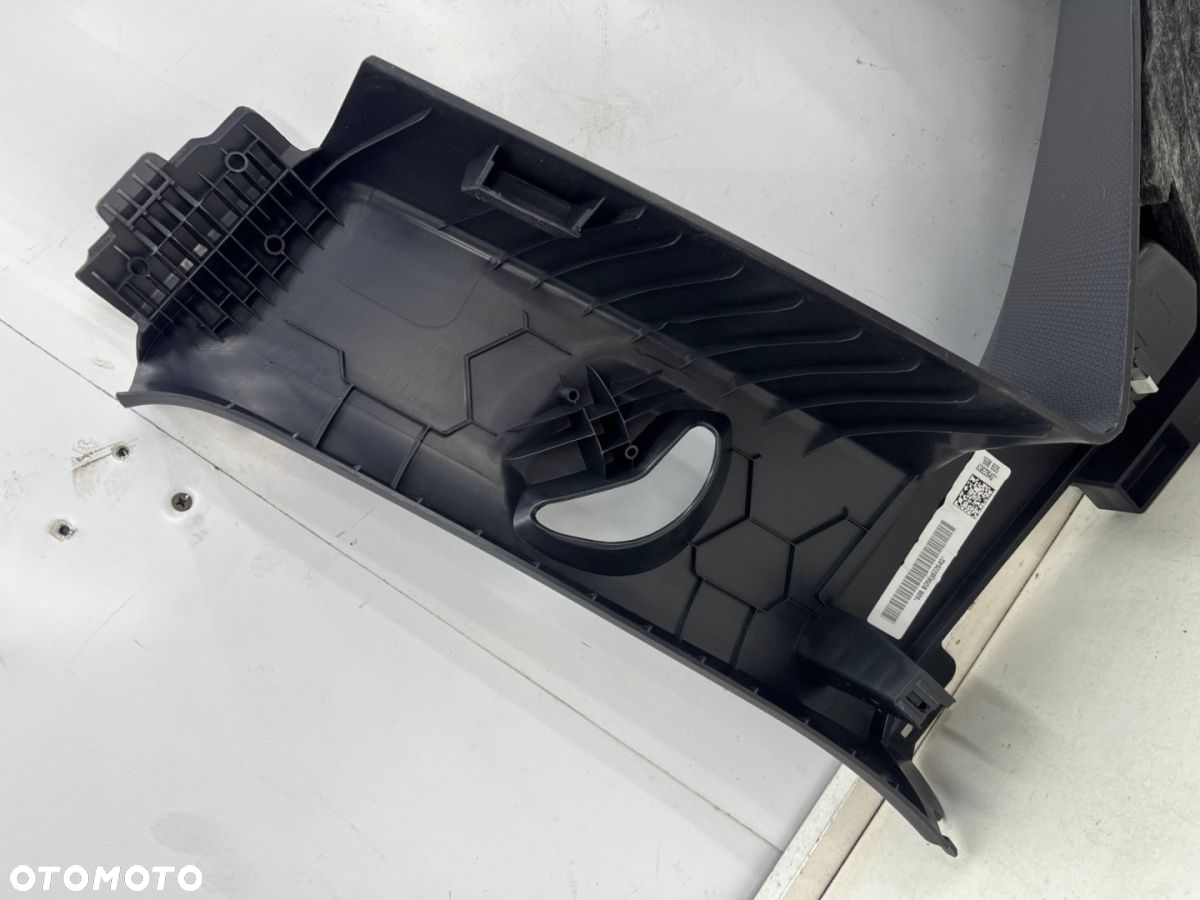 Plastik Seat Tarraco 2018r.- lewa tylna górna osłona słupka bagażnika 5fj867287b - 10