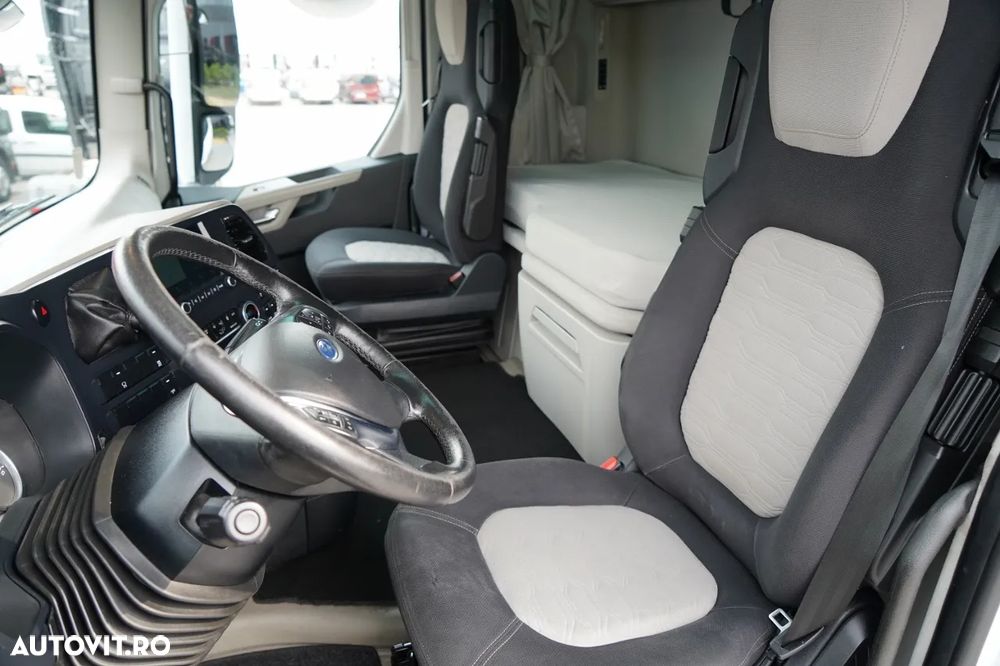 Ford F-MAX 500 / EURO 6 - 23