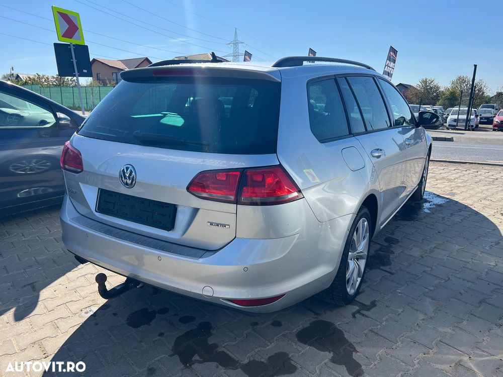 Volkswagen Golf 1.6 TDI DSG BMT Comfortline - 4