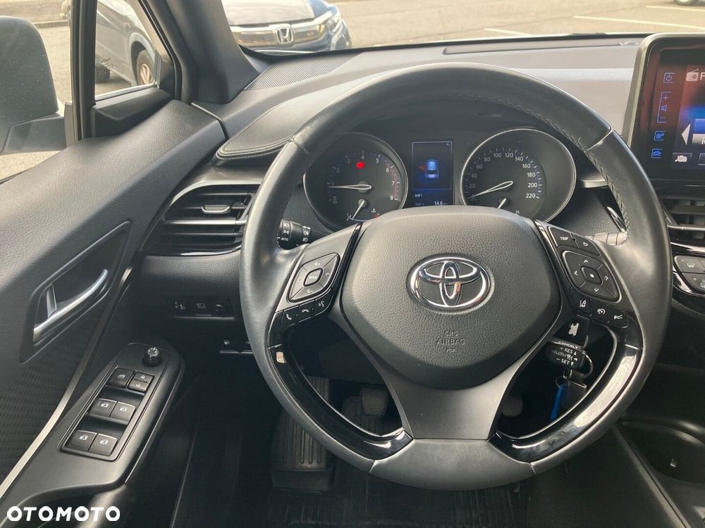 Toyota C-HR 1.2 T Dynamic - 13