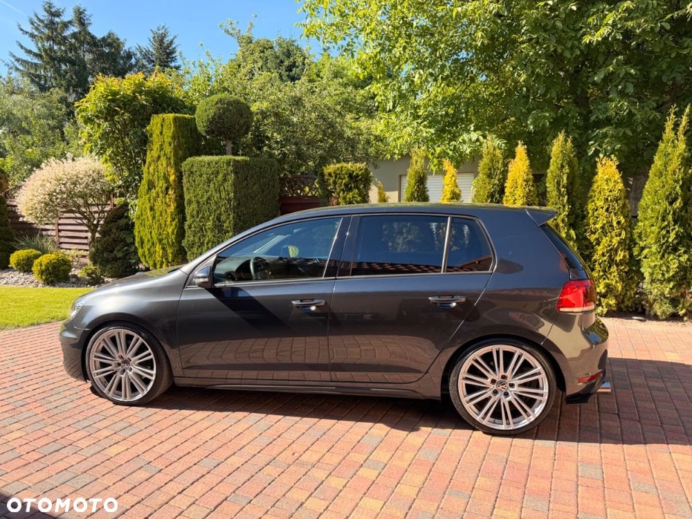 Volkswagen Golf - 3