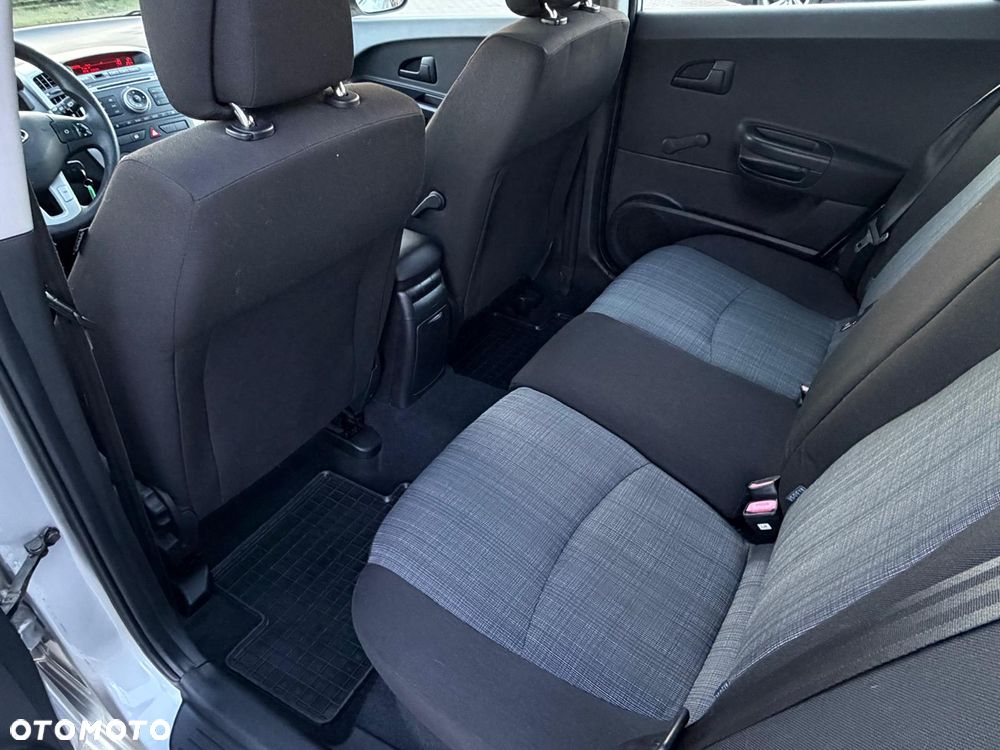 Kia Ceed 1.6 CRDi 90 Vision - 23